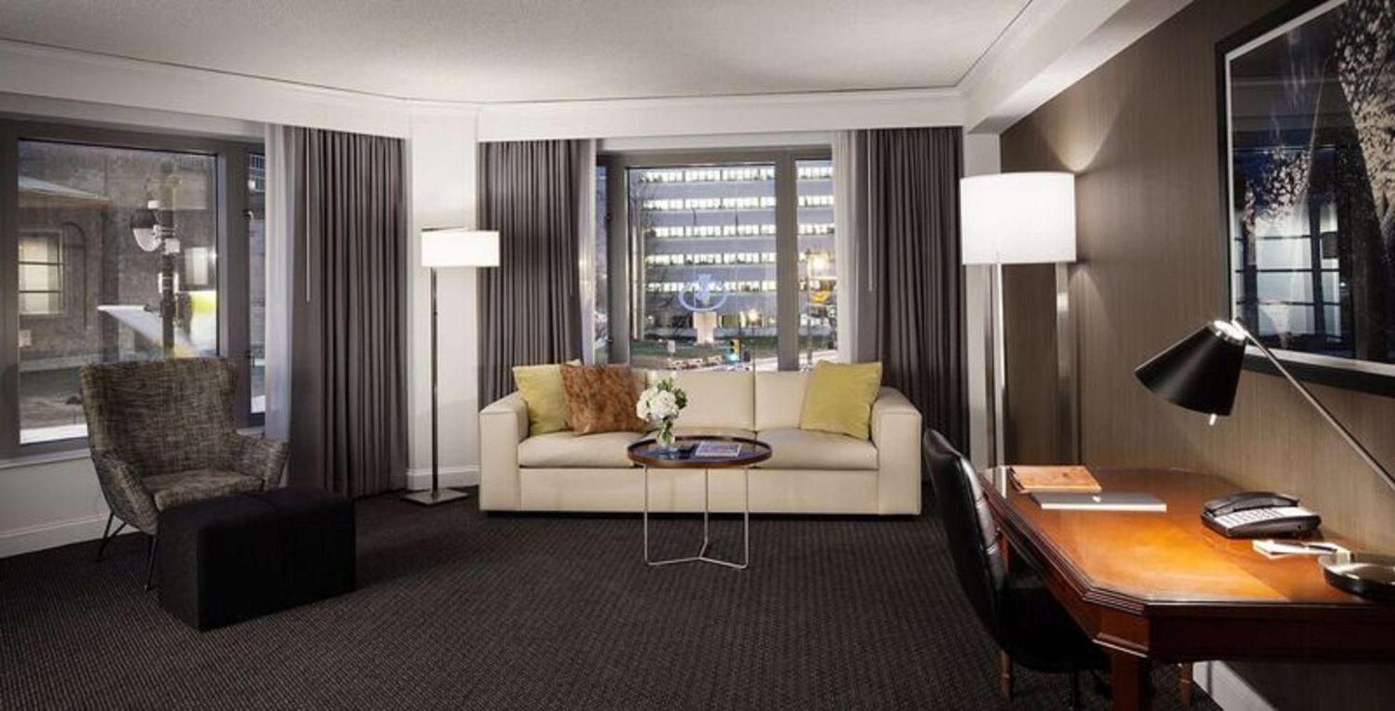 The Logan Philadelphia, Curio Collection By Hilton