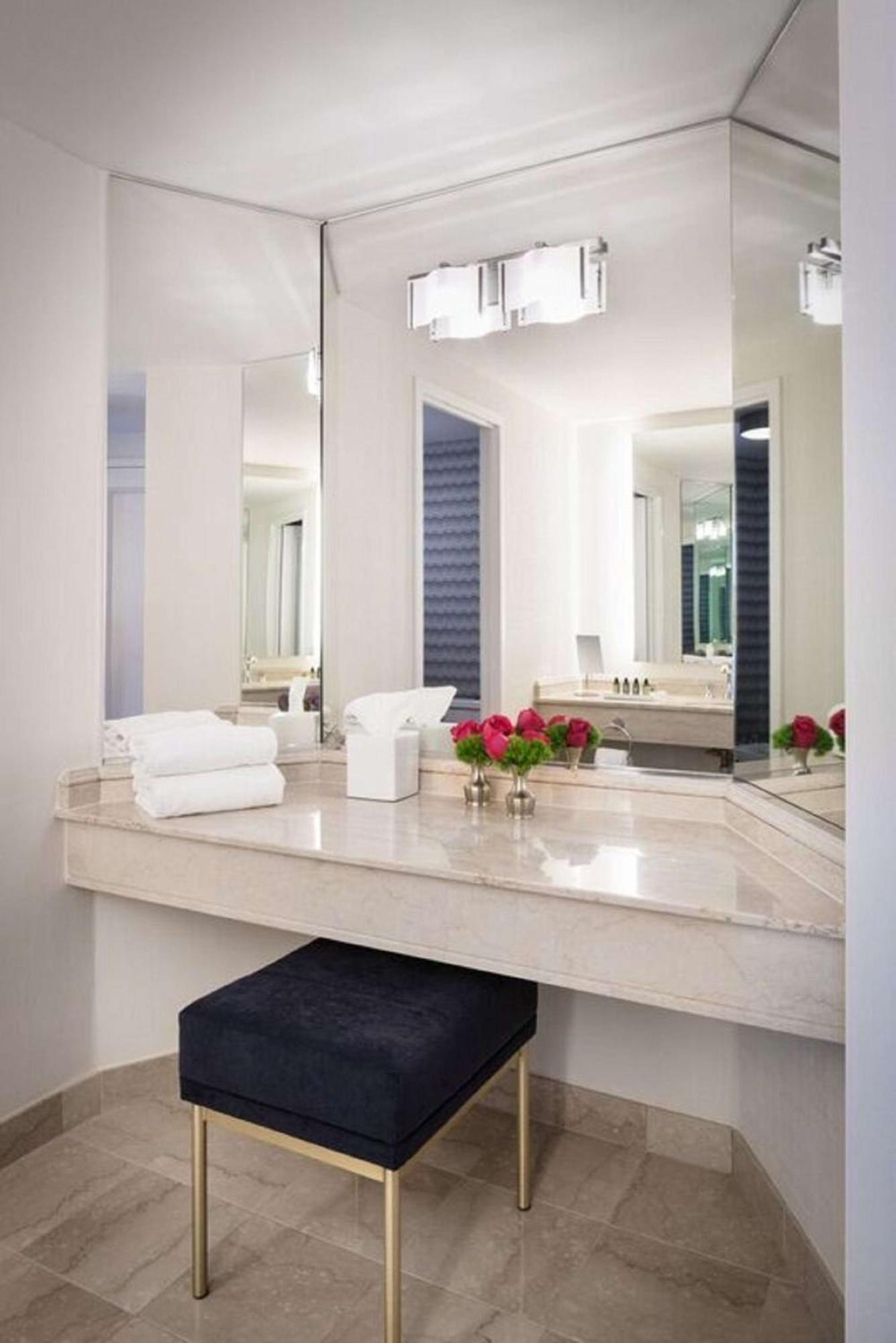 The Logan Philadelphia, Curio Collection By Hilton