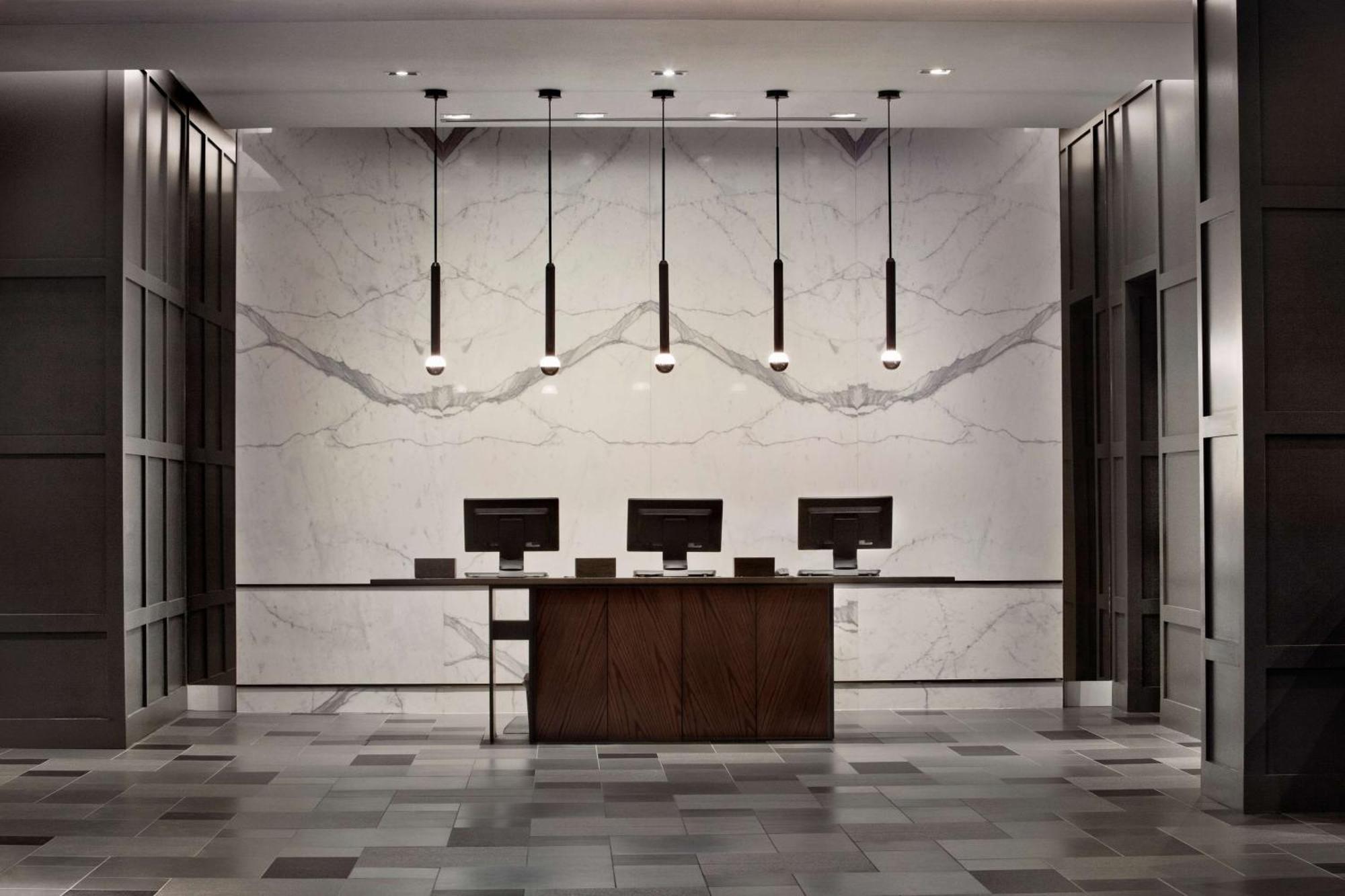 The Logan Philadelphia, Curio Collection By Hilton