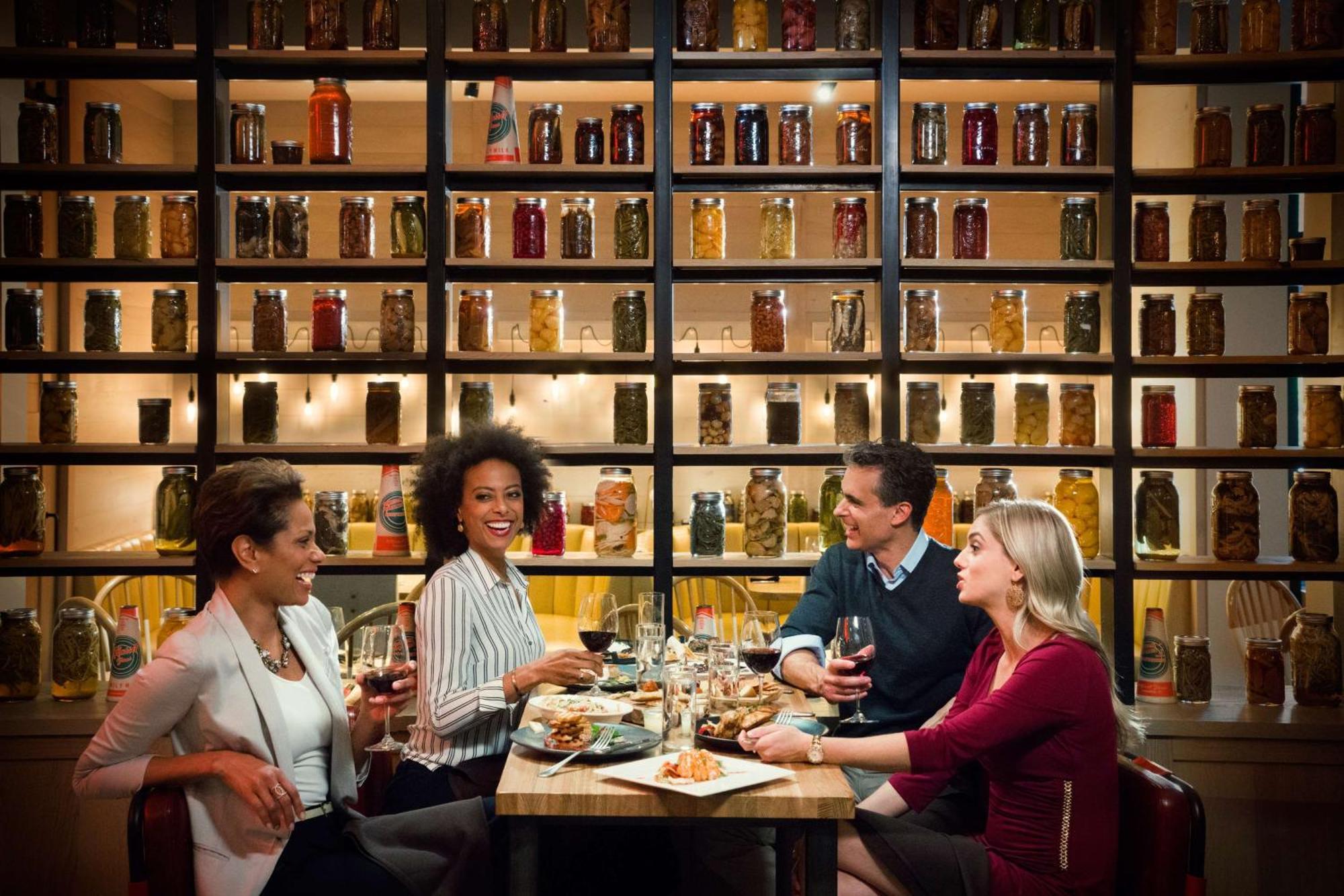 The Logan Philadelphia, Curio Collection By Hilton Hotel Philadelphia