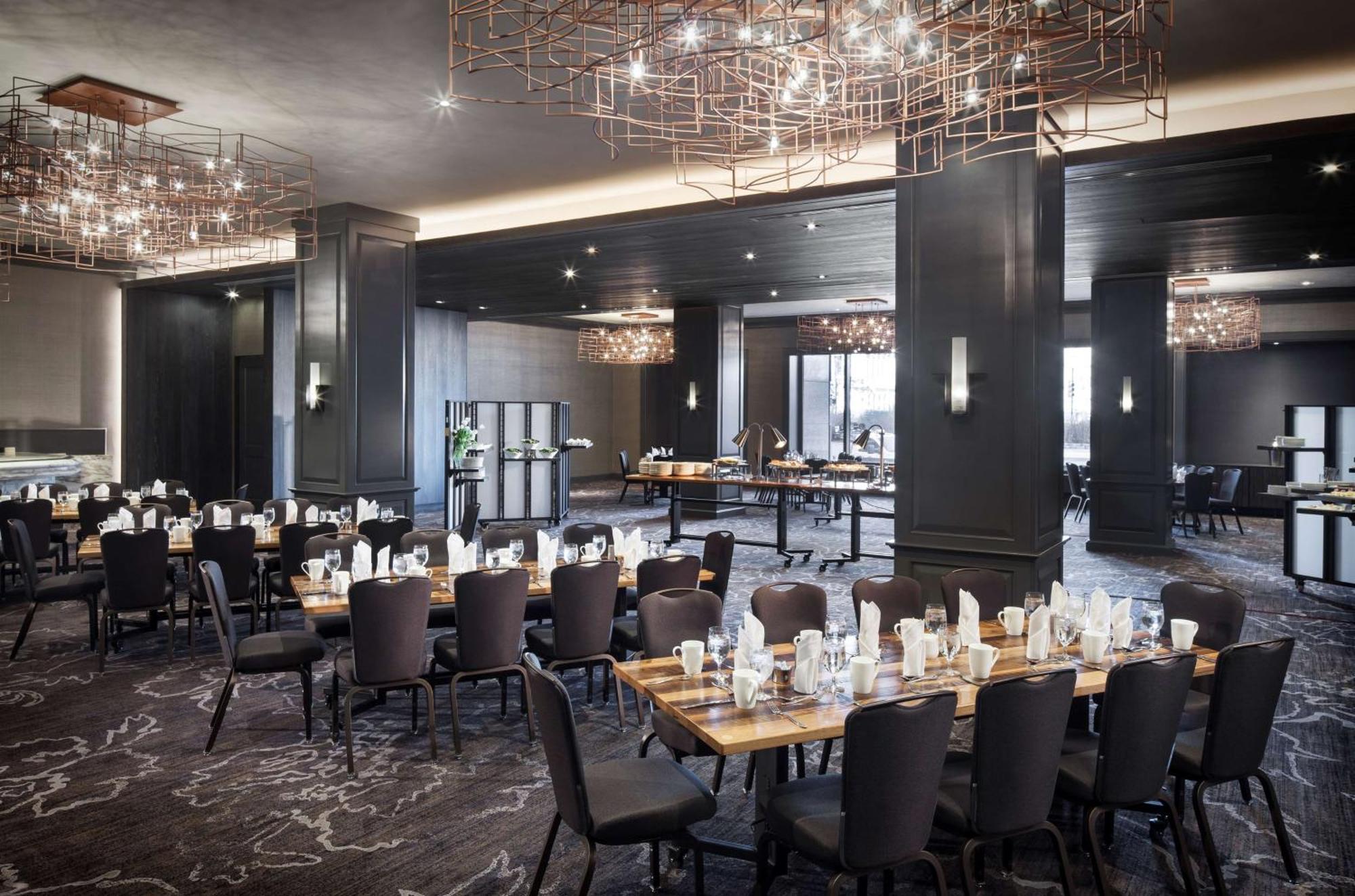 The Logan Philadelphia, Curio Collection By Hilton 4*